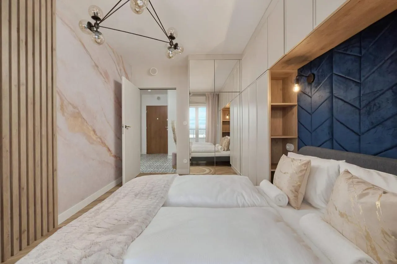 Elegant Apartment With Balcony Krakowska Wroclaw By Renters Prestige 0*,  Poland